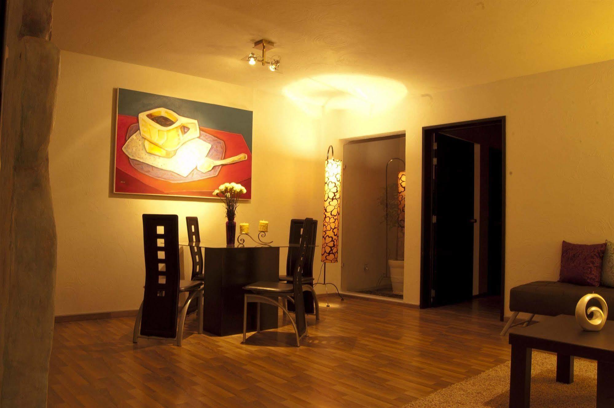 M Hoteles Concepto Morelia Bagian luar foto